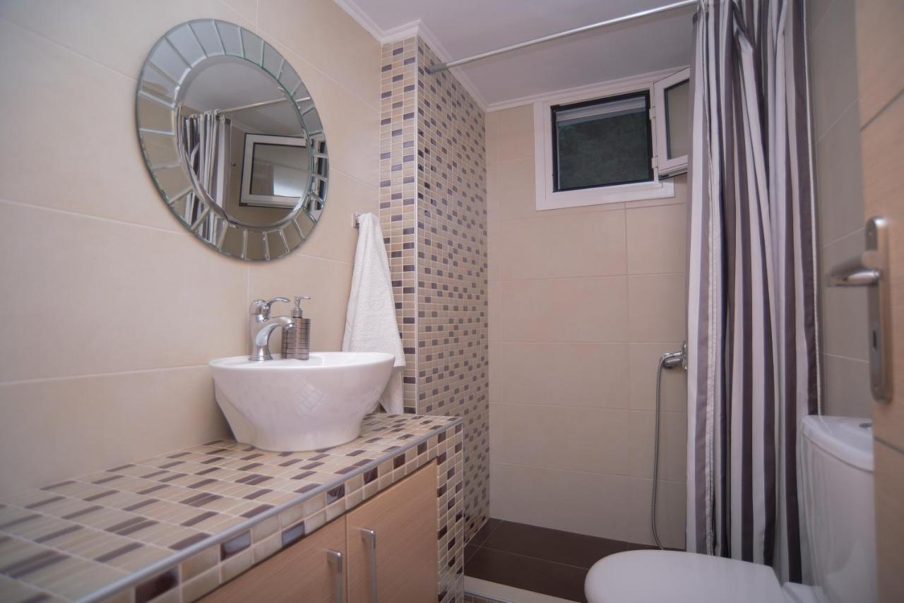 Elina'S Maisonette Episkopos Bagian luar foto